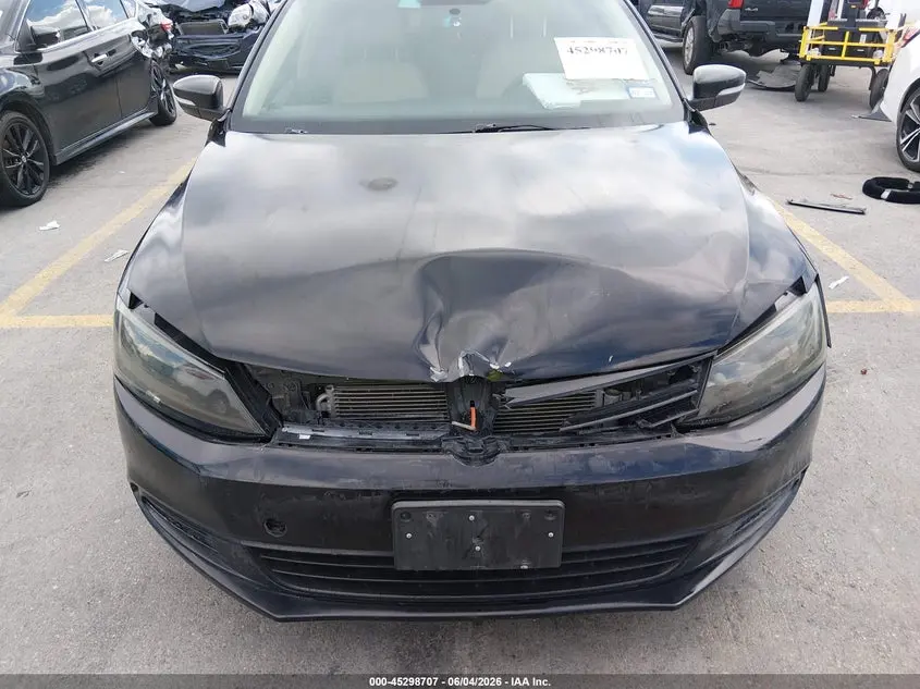 2012 VOLKSWAGEN JETTA 2.5L SE