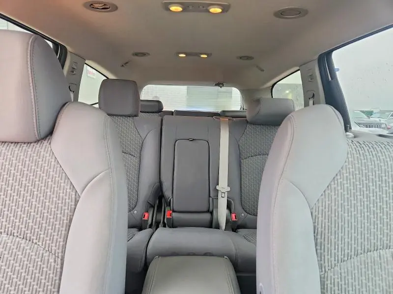 2012 CHEVROLET TRAVERSE LS  