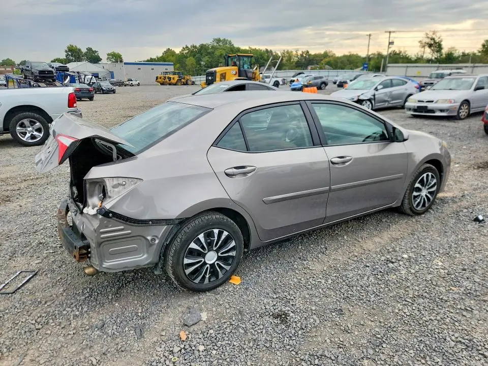 2016 TOYOTA COROLLA LE  