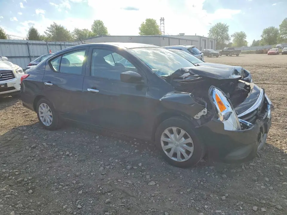 2016 NISSAN VERSA 1.6 SV  
