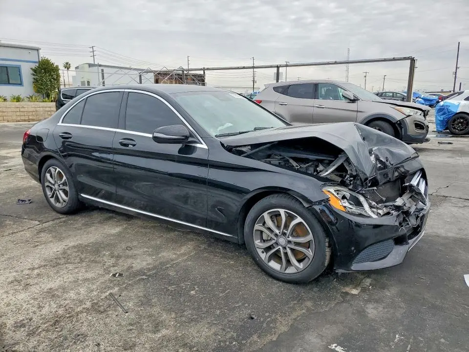 2016 MERCEDES-BENZ C 300  