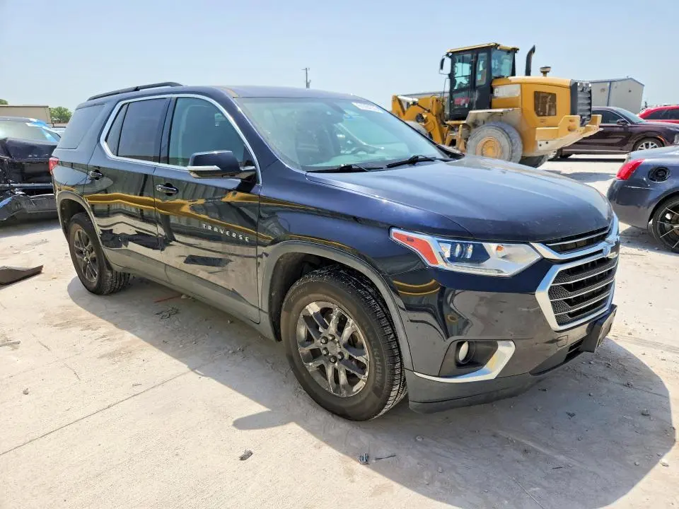 2020 CHEVROLET TRAVERSE LT  