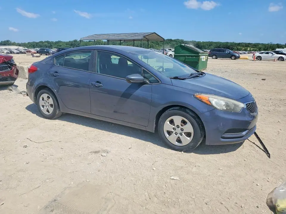 2016 KIA FORTE LX  