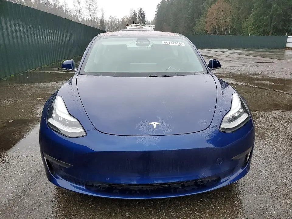 2018 TESLA MODEL 3   