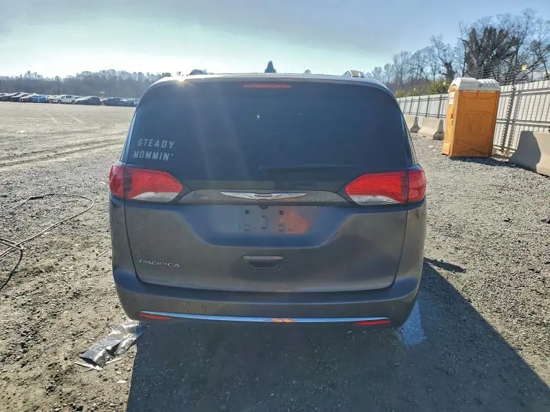 2020 CHRYSLER PACIFICA TOURING L  