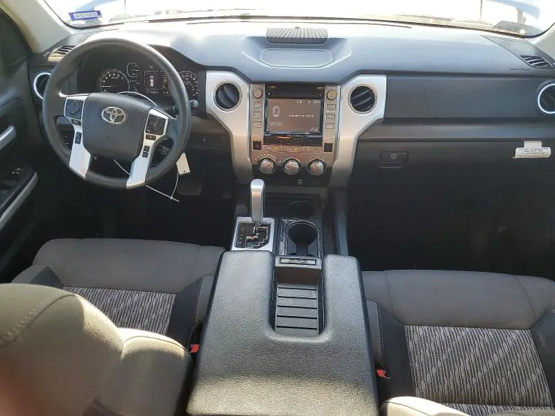 2018 TOYOTA TUNDRA SR5  