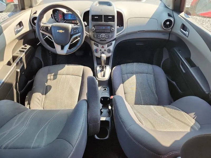 2013 CHEVROLET SONIC LT  