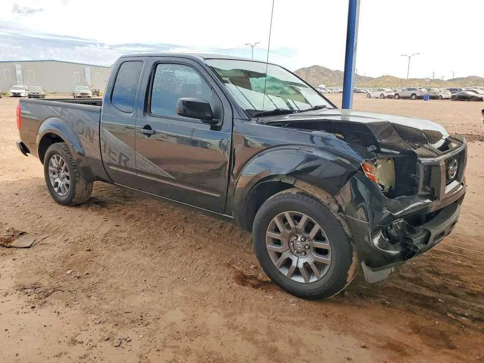 2012 NISSAN FRONTIER SV V6  