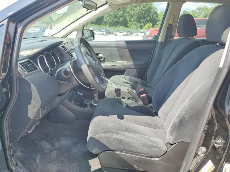 2011 NISSAN VERSA 1.8 S  