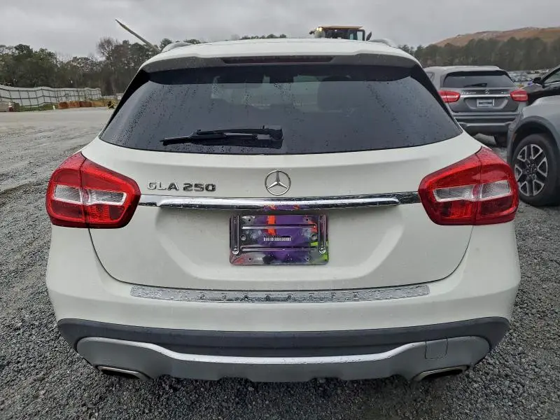 2018 MERCEDES-BENZ GLA 250  