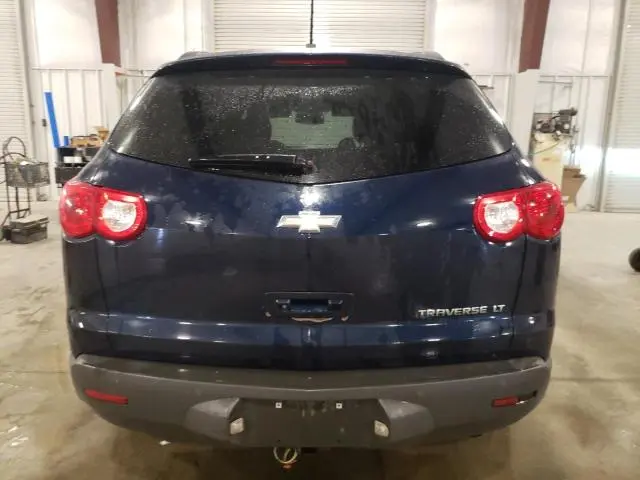2010 CHEVROLET TRAVERSE LT  