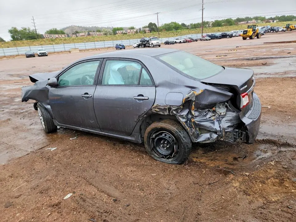2012 TOYOTA COROLLA LE  