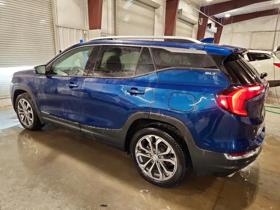 2020 GMC TERRAIN SLT  