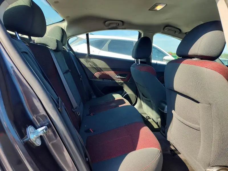 2011 CHEVROLET CRUZE LT  
