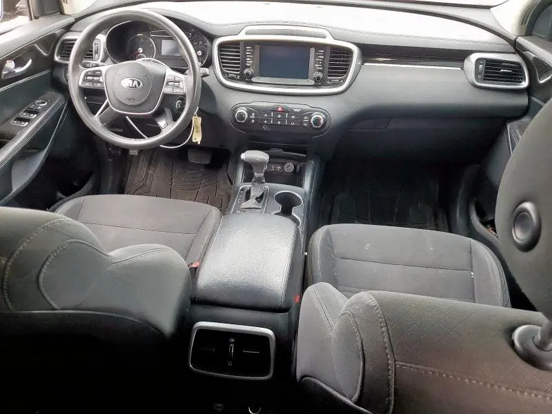 2020 KIA SORENTO S  