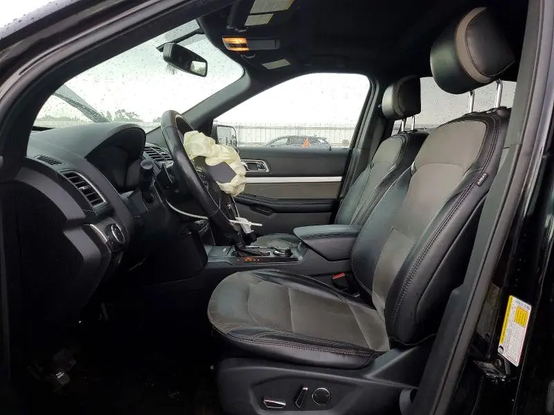 2017 FORD EXPLORER XLT  