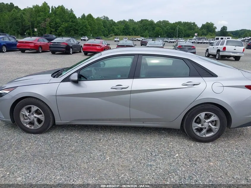 2021 HYUNDAI ELANTRA SE