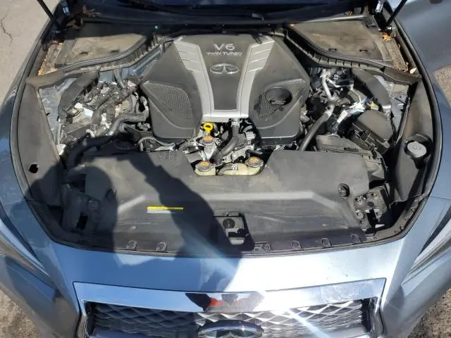 2018 INFINITI Q50 LUXE  