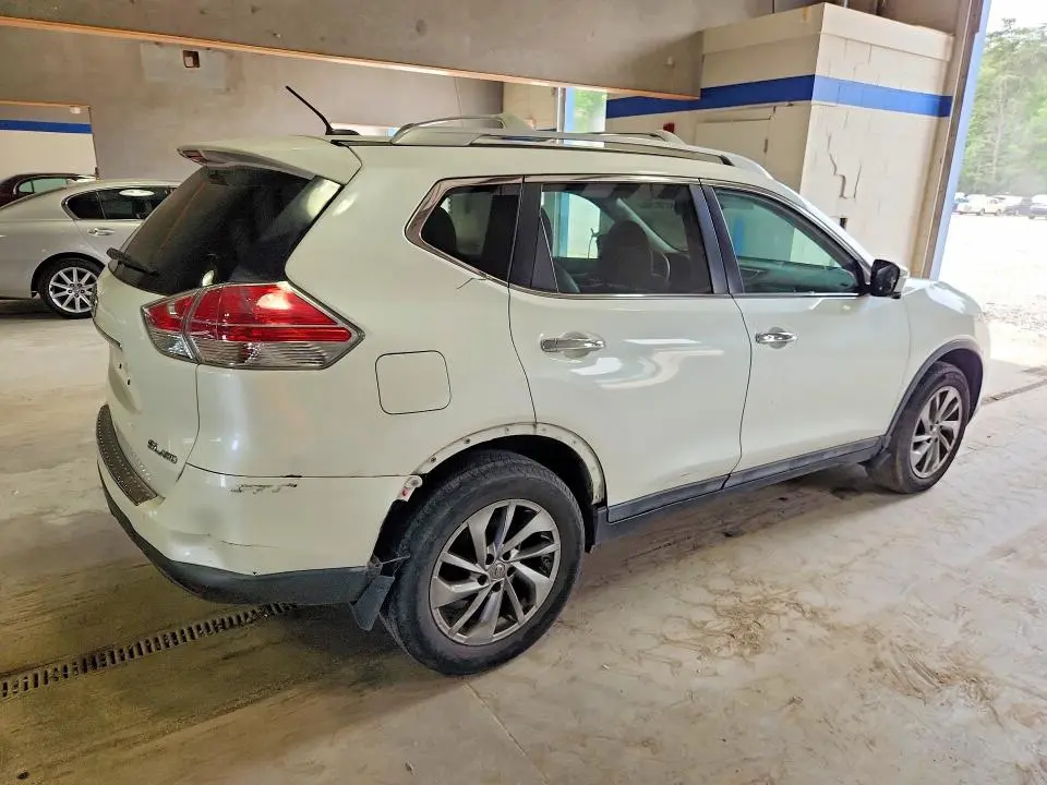 2015 NISSAN ROGUE SL  