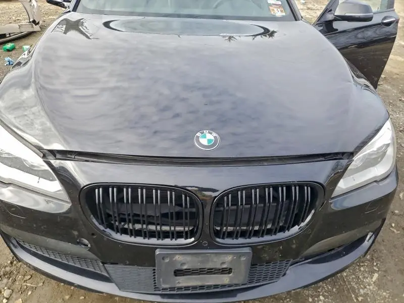 2013 BMW 750 LXI  