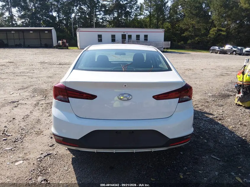 2019 HYUNDAI ELANTRA SE