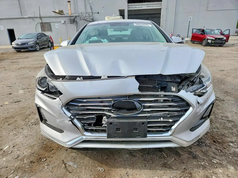 2018 HYUNDAI SONATA SE  