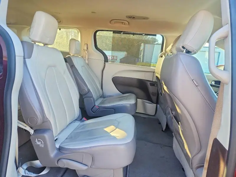 2017 CHRYSLER PACIFICA TOURING L  