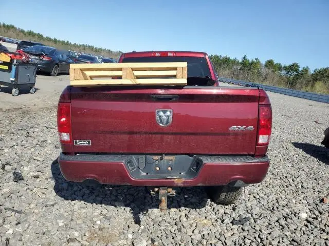 2016 RAM 1500 ST  