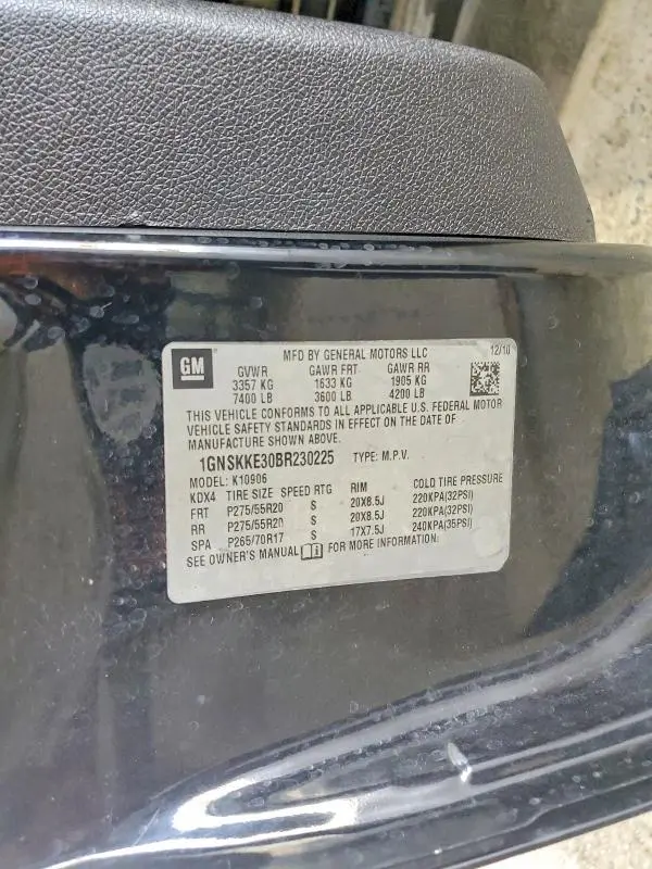 2011 CHEVROLET SUBURBAN K1500 LTZ  