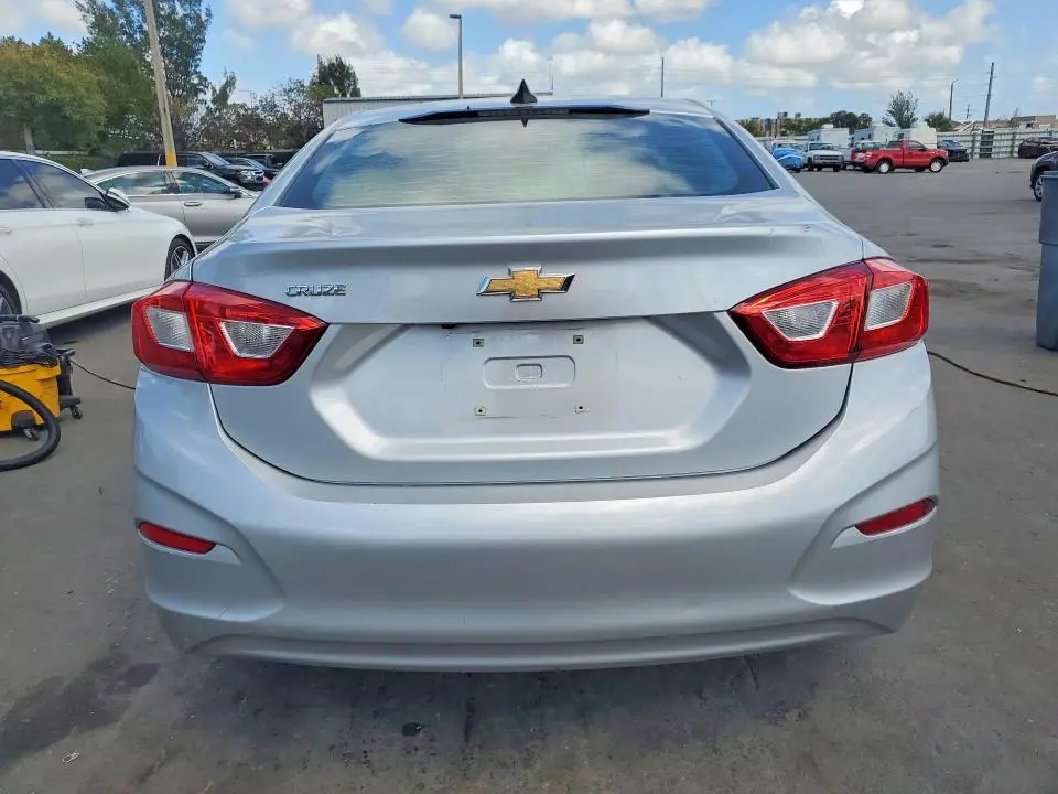 2017 CHEVROLET CRUZE LS  