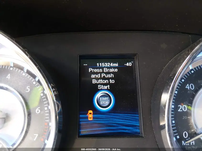2012 CHRYSLER 300  
