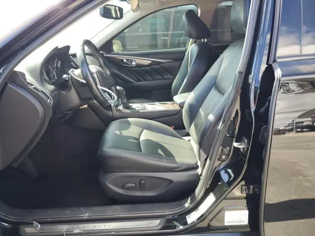 2018 INFINITI Q50 LUXE  