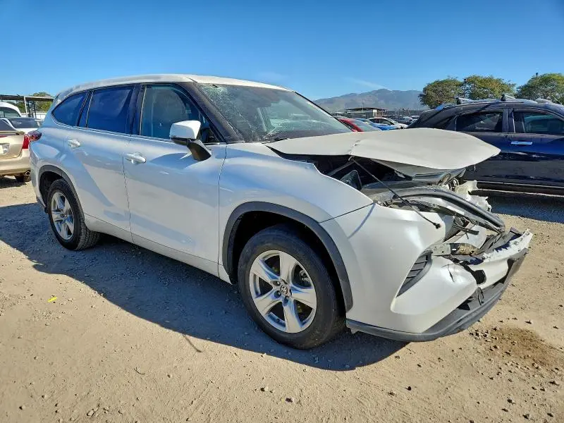 2021 TOYOTA HIGHLANDER L  