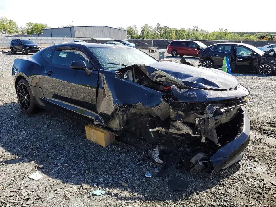 2018 CHEVROLET CAMARO LT  