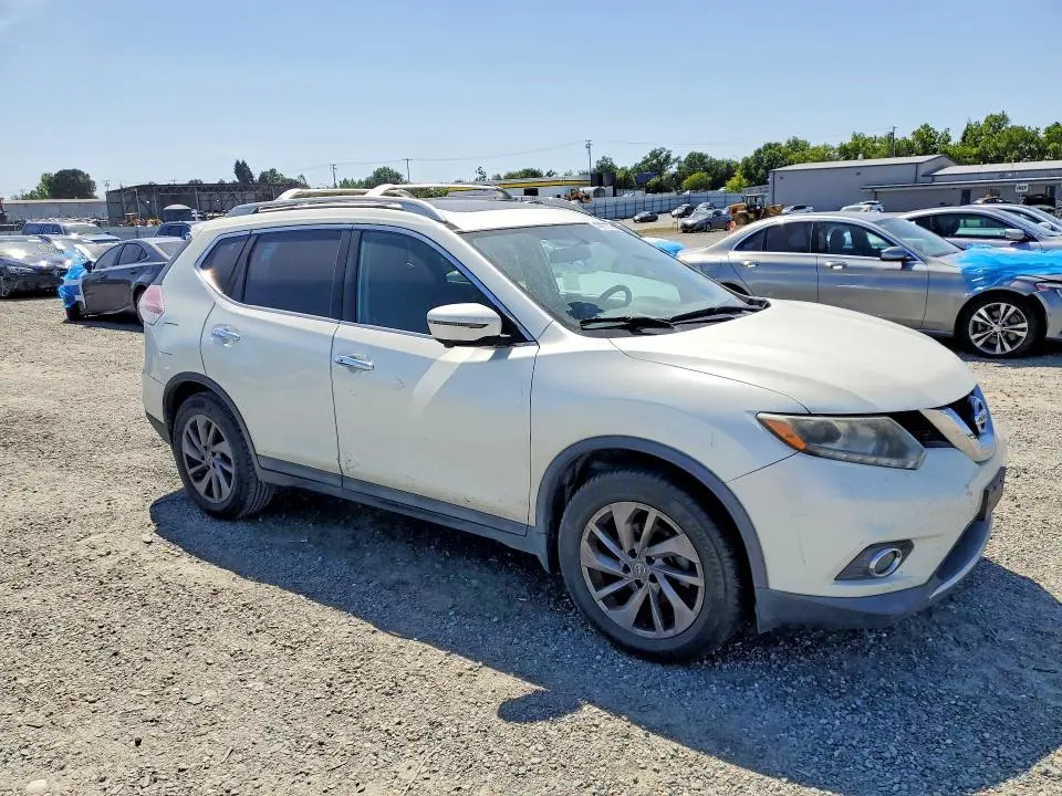 2016 NISSAN ROGUE SL  