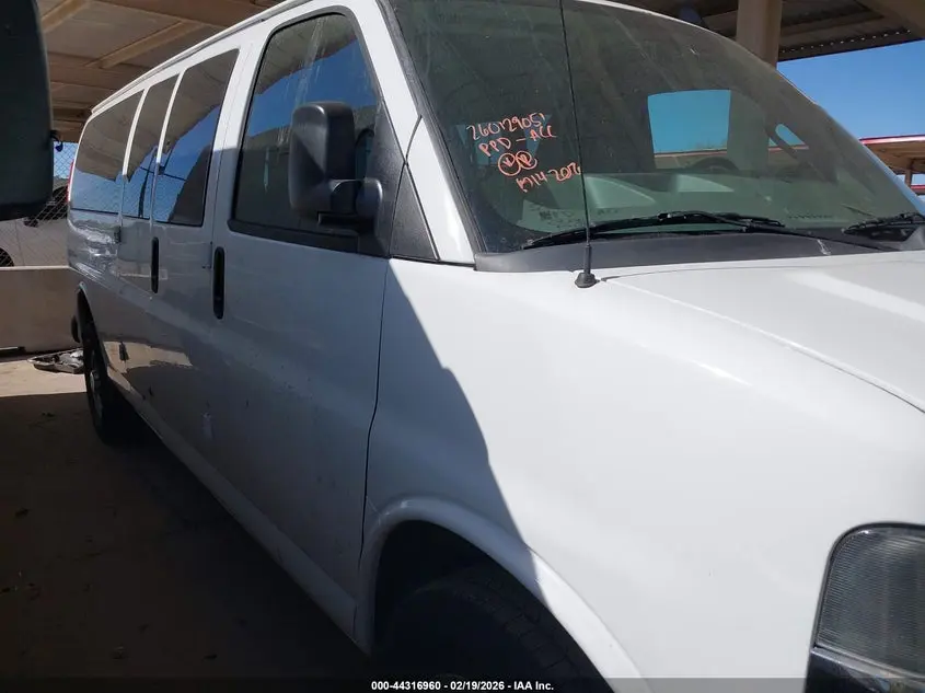 2017 CHEVROLET EXPRESS 3500 LT