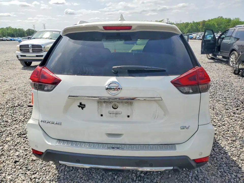2019 NISSAN ROGUE SV  