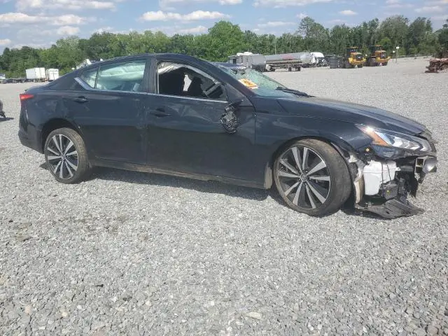 2021 NISSAN ALTIMA SR  