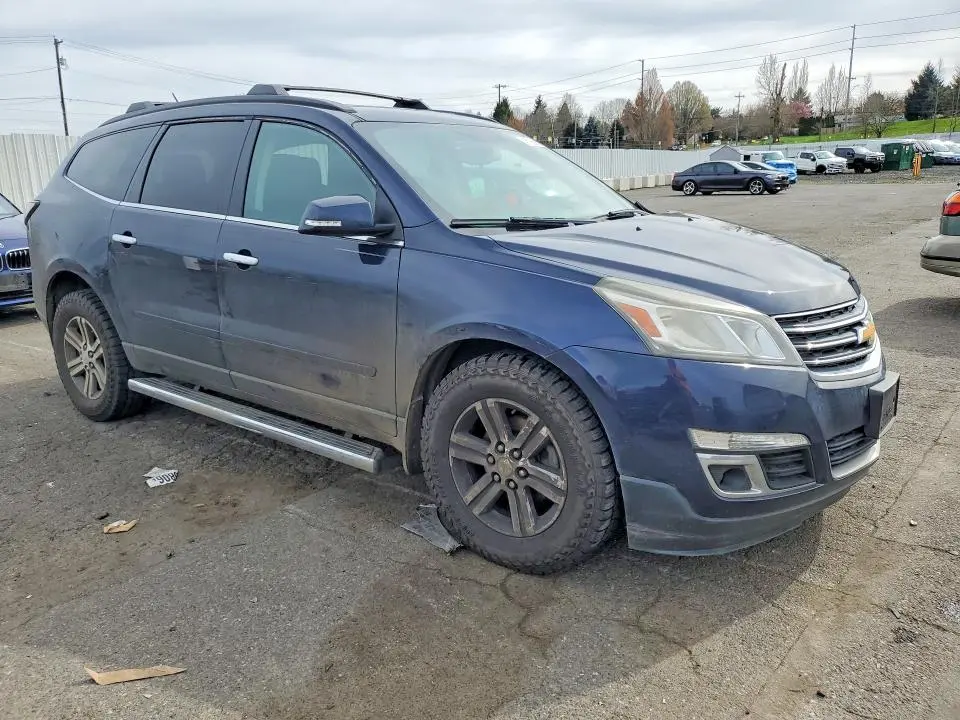2016 CHEVROLET TRAVERSE LT  