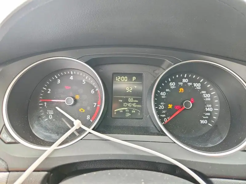 2015 VOLKSWAGEN JETTA SE  