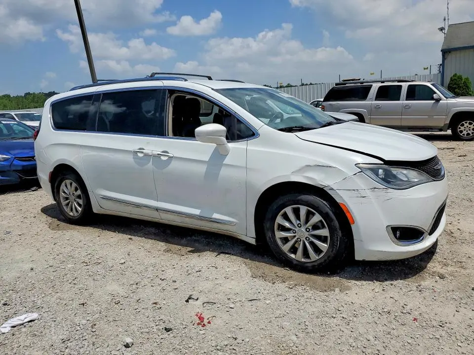 2019 CHRYSLER PACIFICA TOURING L  