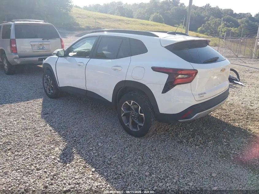2025 CHEVROLET TRAX FWD LT