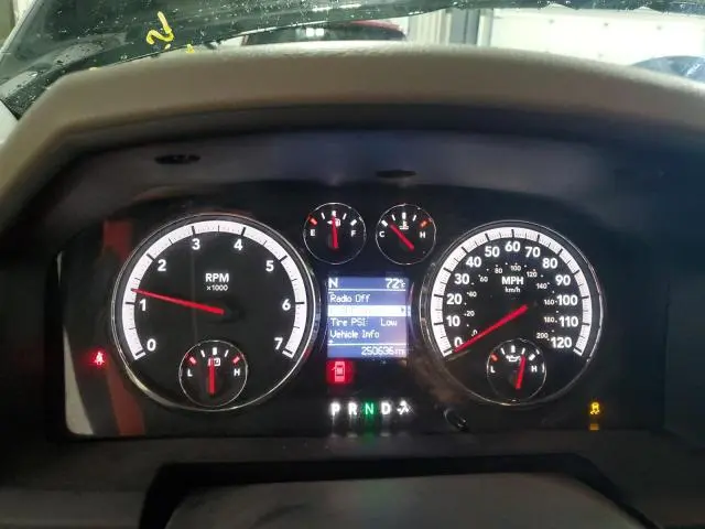 2012 DODGE RAM 1500 SLT  