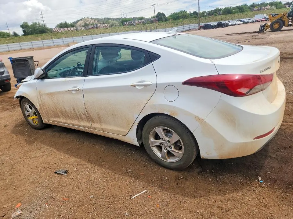2014 HYUNDAI ELANTRA SE  