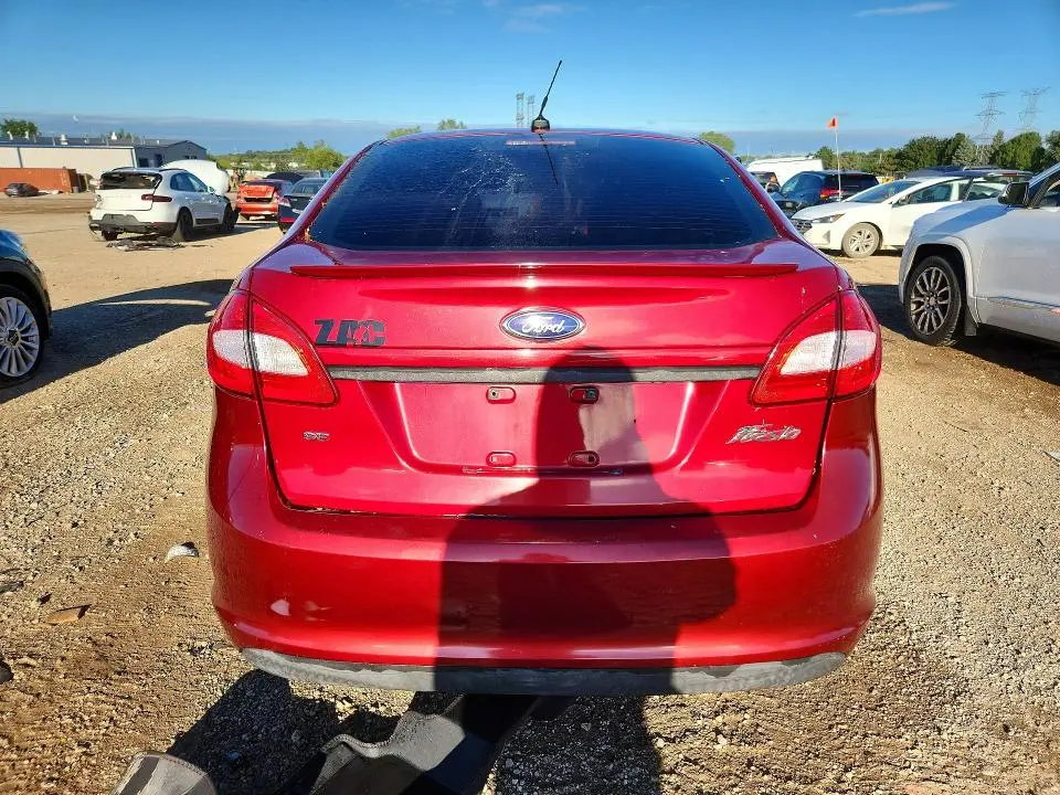 2013 FORD FIESTA SE  