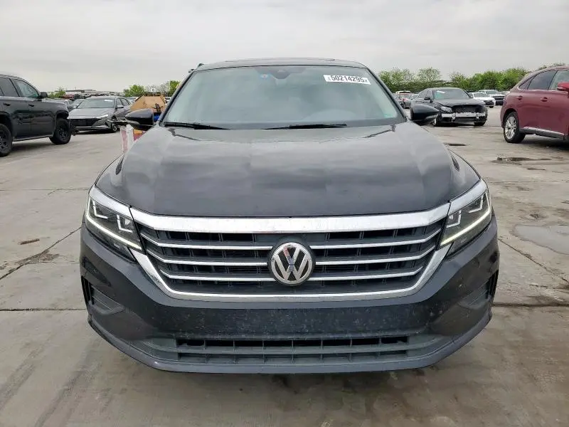2020 VOLKSWAGEN PASSAT SE  