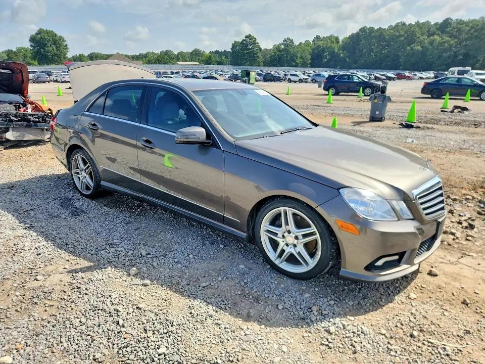 2011 MERCEDES-BENZ E 350  