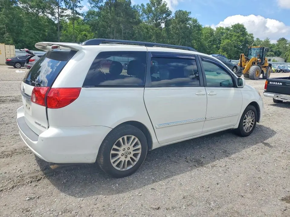 2010 TOYOTA SIENNA XLE LIMITED  