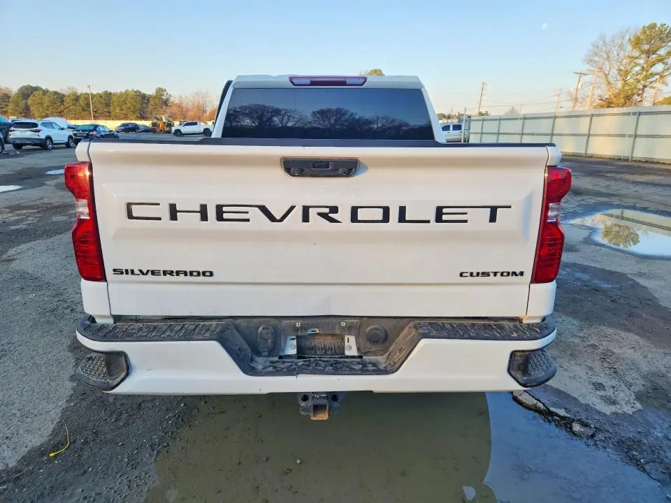 2024 CHEVROLET SILVERADO C1500 CUSTOM  
