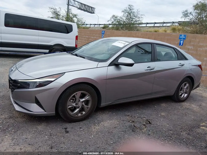 2021 HYUNDAI ELANTRA SE